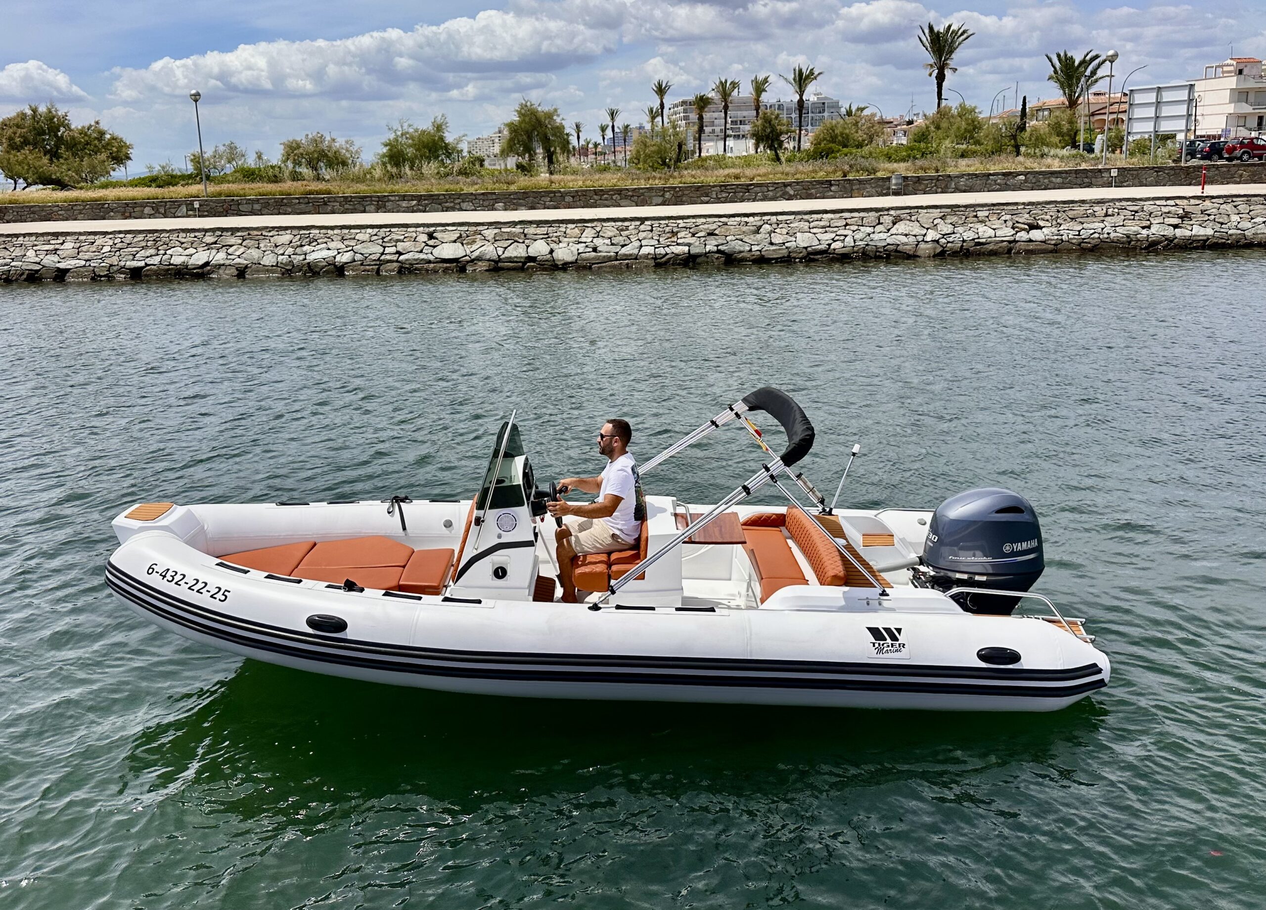 Tiger Marine Proline 620 rent a boat